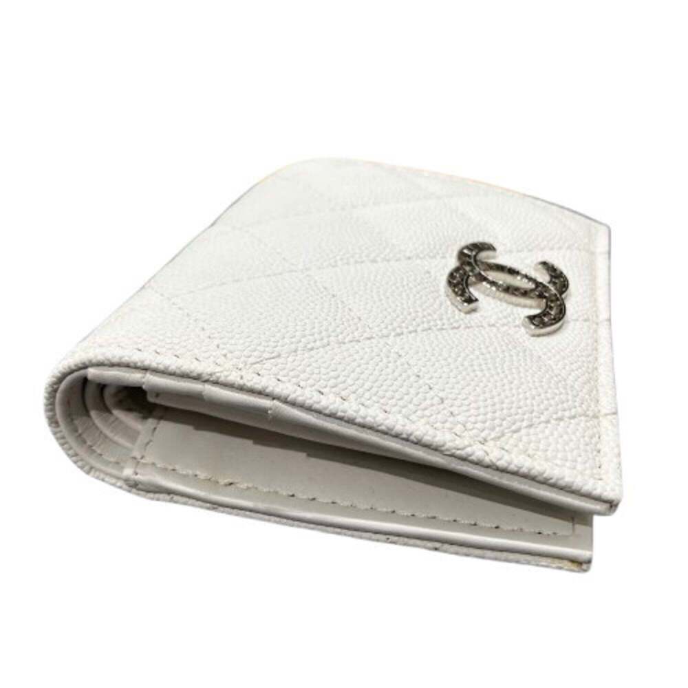 CHANEL White Caviar Leather Wallet - Picture 3 of 8